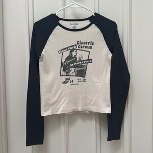 Brandy Melville Long Sleeve Tee